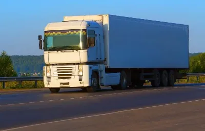 Adana ile Tuşba Arası Öğrenci Eşyası Taşıma